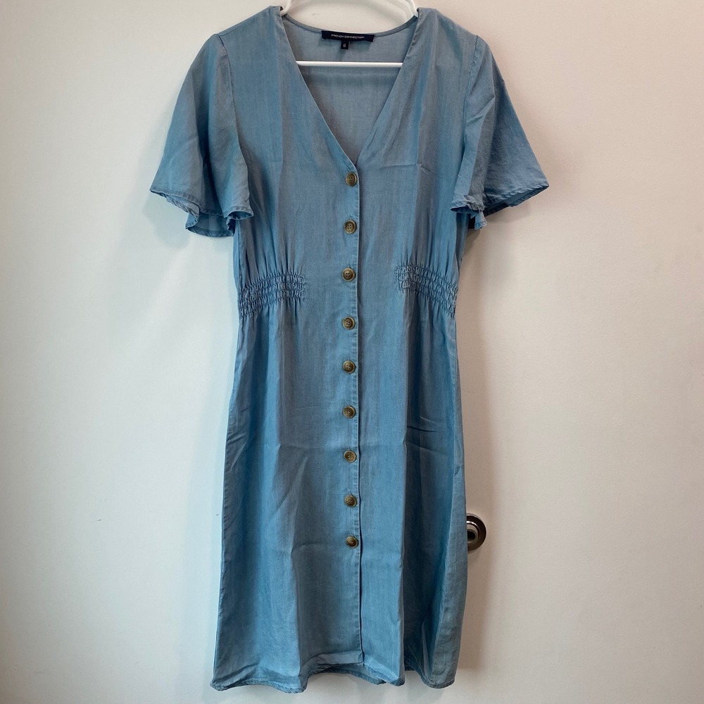 French Connection Dress Womens 6 Blue Chambray Button Front Smocked Waist Midi